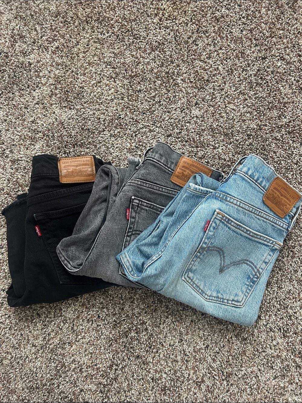 Levis women’s jeans wedgie 25 lot bundle
